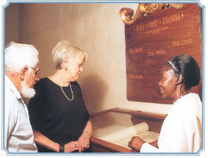 Parisioners inspect the Book of Pipes